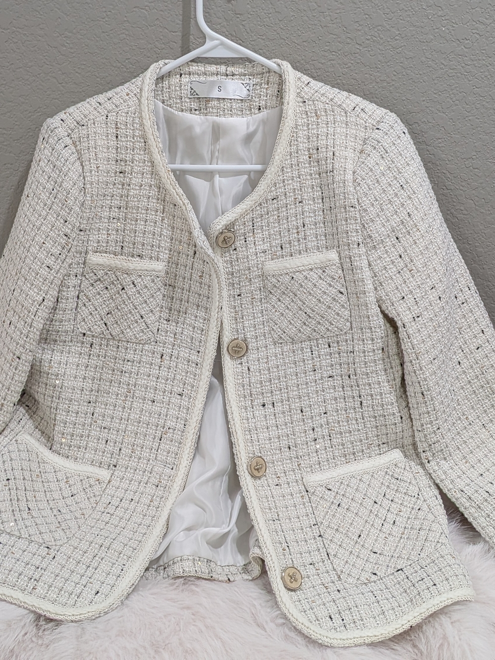 Quiet‎ Luxury Classic Cream Tweed Jacket - Size S